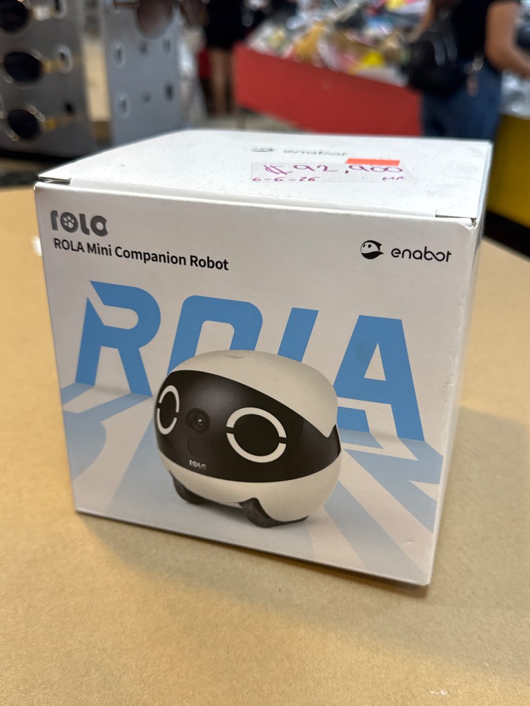 Robot de compañia ROLA Mini